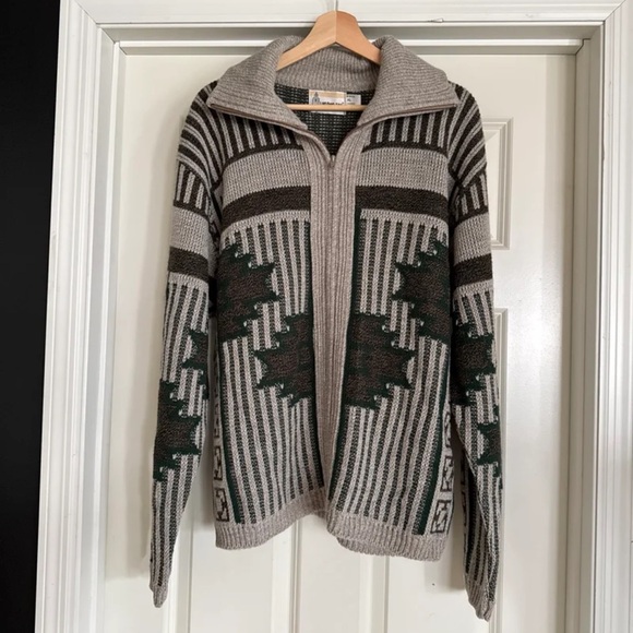 Vintage London Fog Outdoors Unlimited full-zip cardigan sweater 
Size XL - Picture 10 of 12